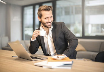 أكثر من 3 آلاف شركة تنضم هذا العام في صناعة التكنولوجيا